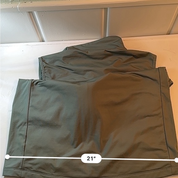 ASICS Men's Green Woven Light Fill Vest (Size: Medium) GR036 - Picture 5 of 7